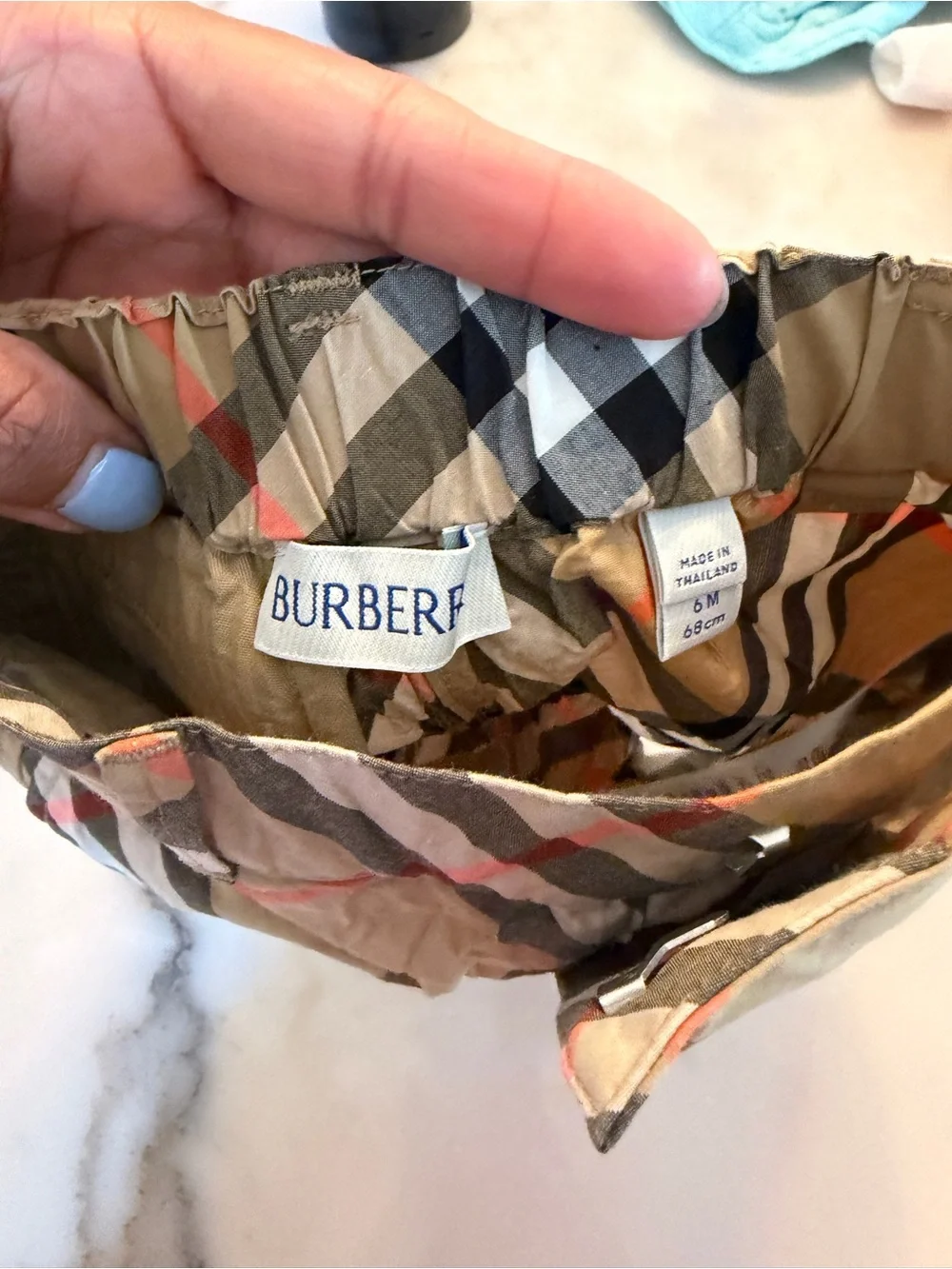 Burberry classic plaid